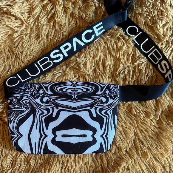 Club Space Black and White Fanny Pack - Picture 4 of 4